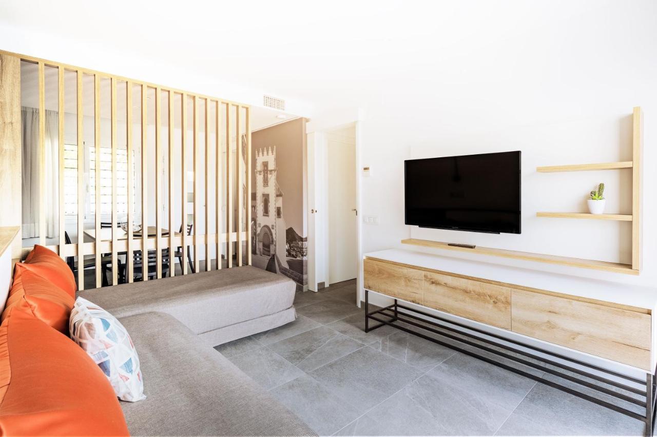 Apartamentos Sunway Apollo Σίτζες Εξωτερικό φωτογραφία